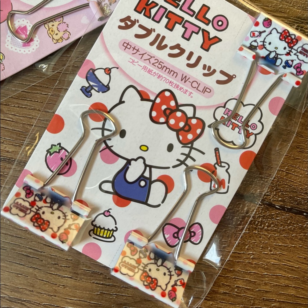 HELLO KITTY & MY MELODY-NWT Metal Paper Binders - Picture 8 of 9